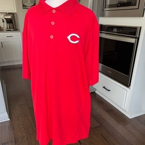 NWOT Nike Golf Dri Fit Mens MED. Cincinnati Reds embroidered collared shirt.